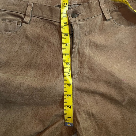 Leather pants with color block on the ends. - Picture 7 of 8